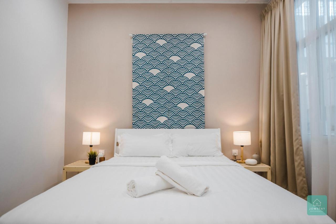 Jomstay Muji 19 & 7 Inn Ipoh Garden 8-10 Pax Bagian luar foto