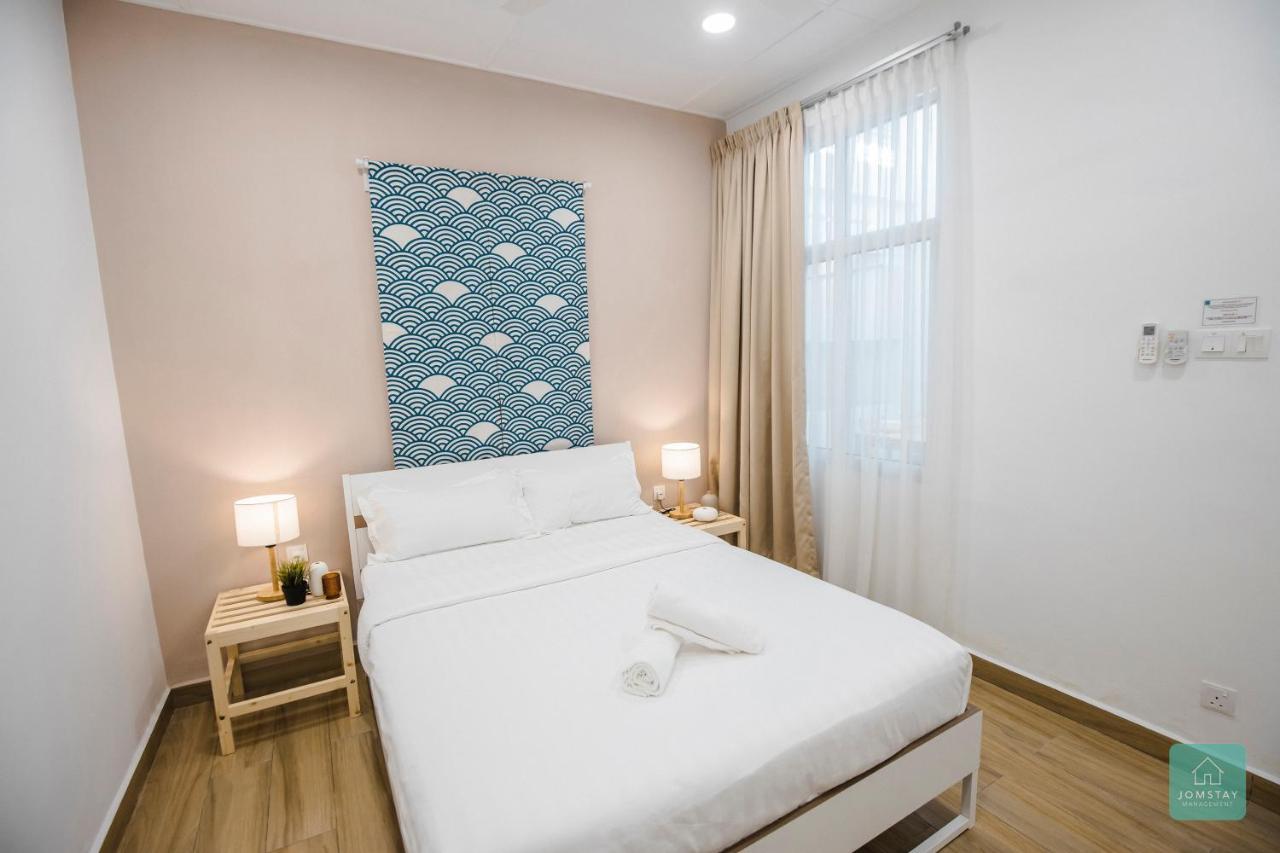 Jomstay Muji 19 & 7 Inn Ipoh Garden 8-10 Pax Bagian luar foto