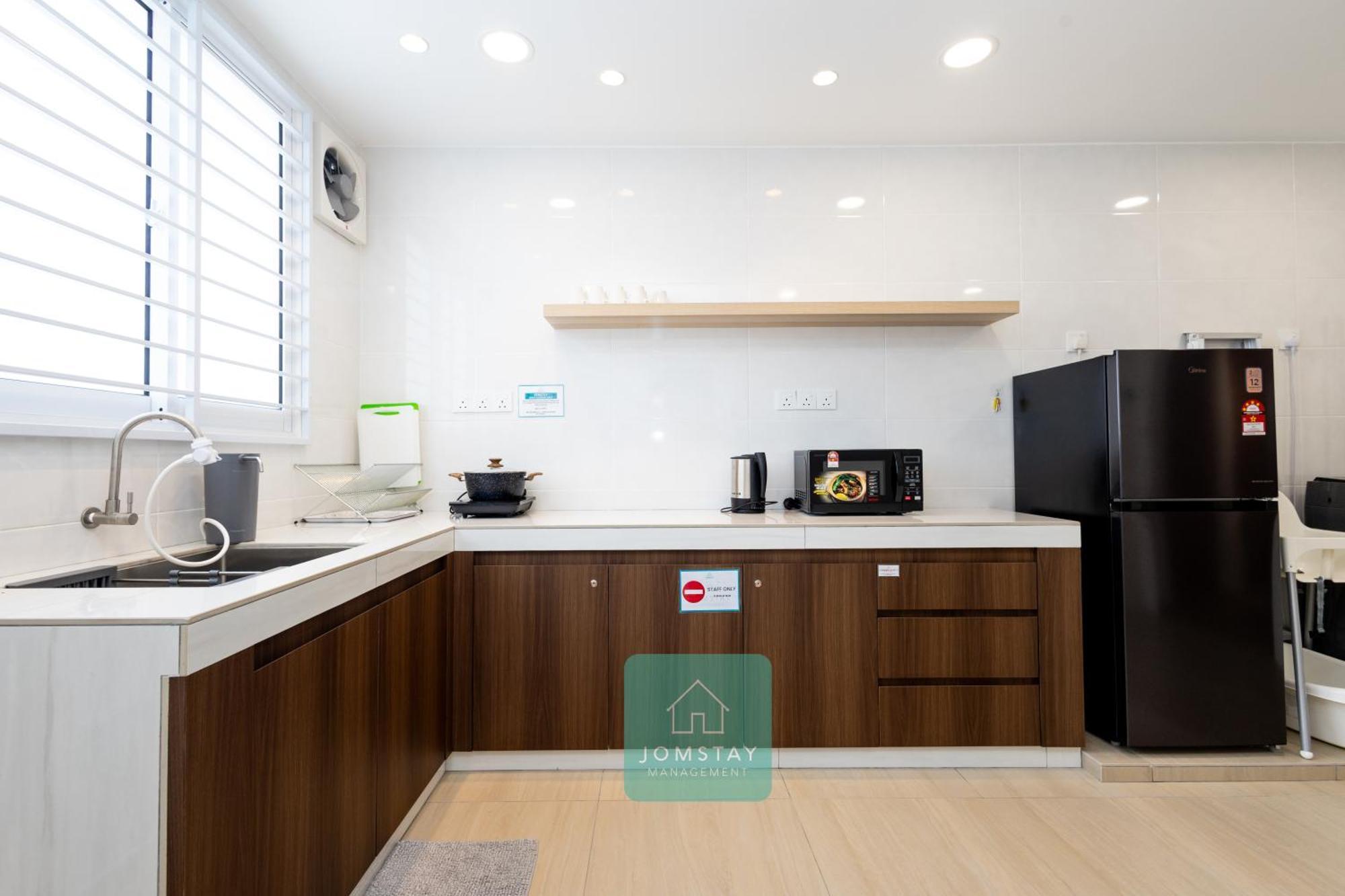 Jomstay Muji 19 & 7 Inn Ipoh Garden 8-10 Pax Bagian luar foto